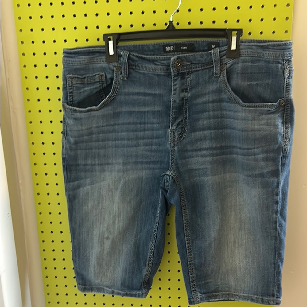 Buckle Blue Jean Shorts Classic Style